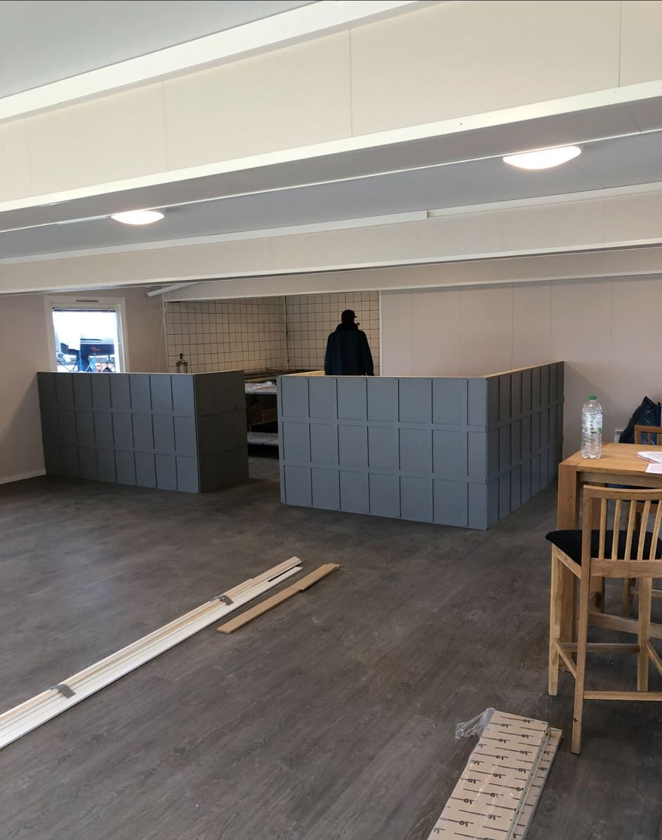 Invändig ombyggnad av lokal, från råbygge till färdig servering